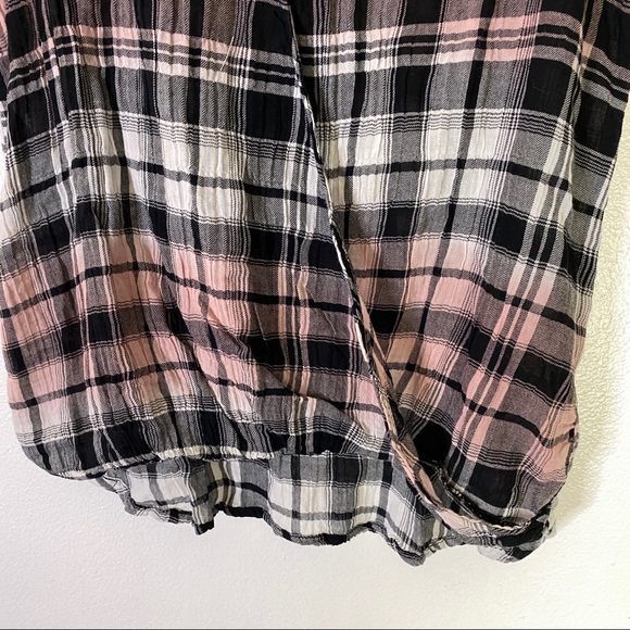 Splendid Surplice Neck Grey Fox Plaid Print Tank - Picture 4 of 5